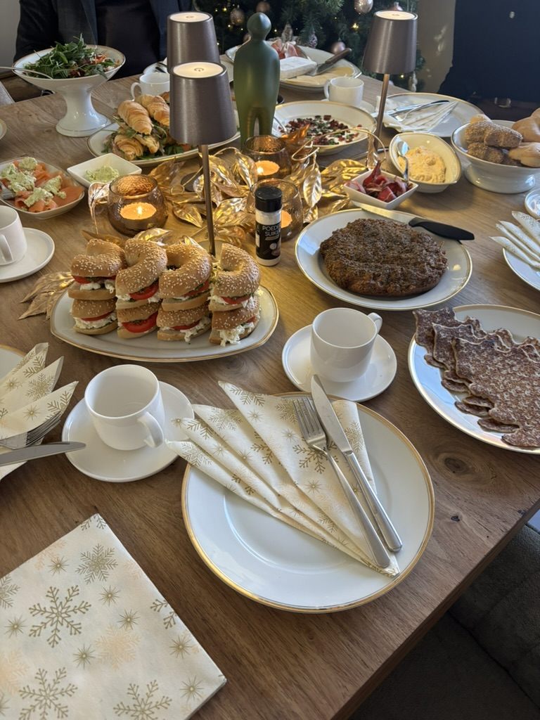 A festive Christmas brunch table